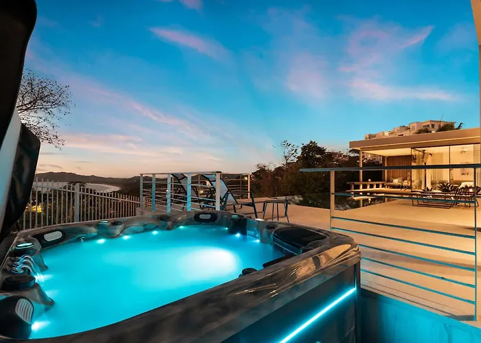 Infinity Pool , 4 & Private Casita Villa Tamarindo